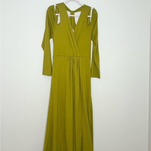 NWT YAURA Layo Cut Out Faux Wrap Gown Olive Size 10 - Picture 4 of 9
